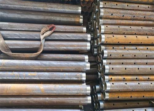 新乐无缝钢花管